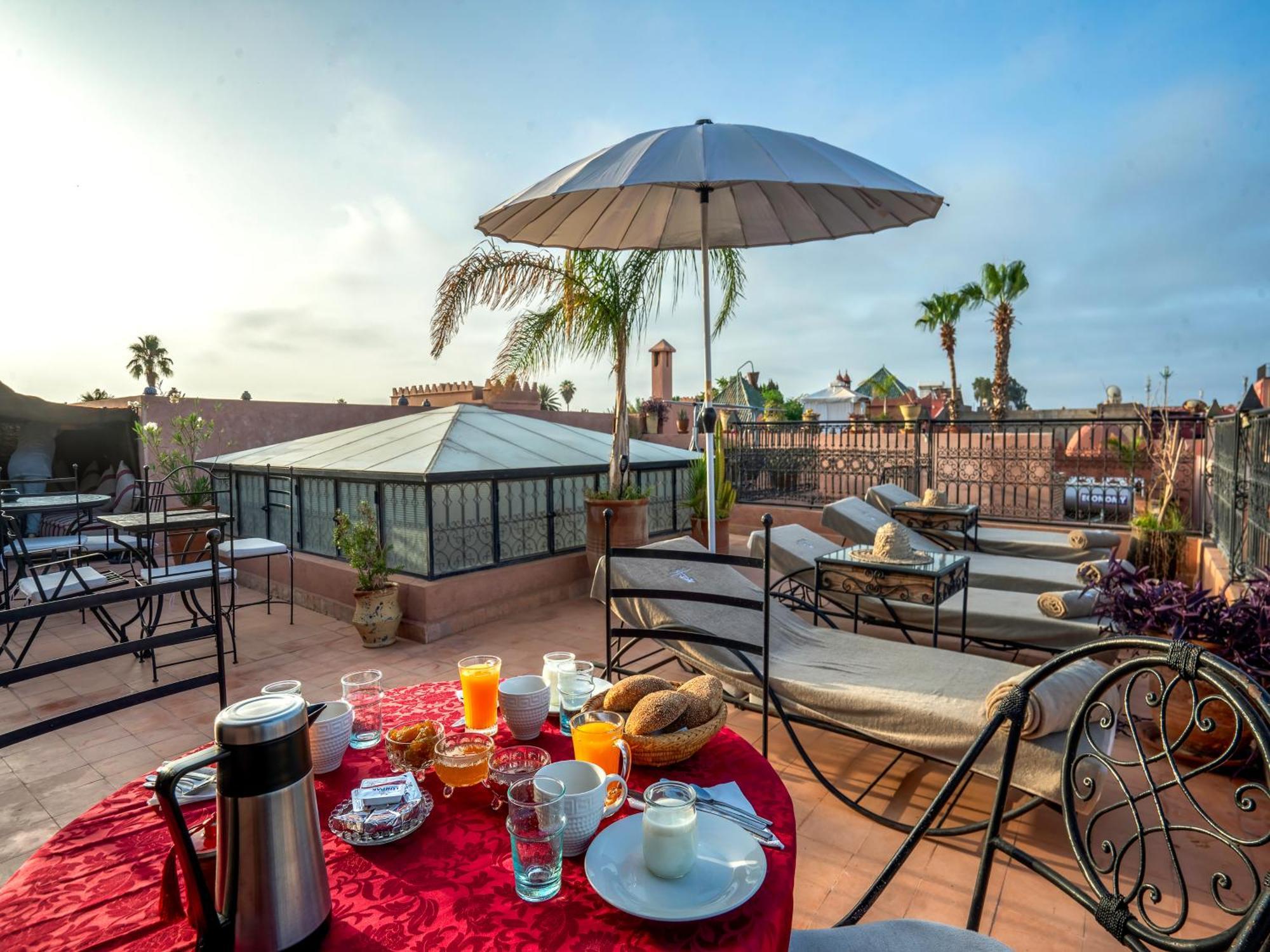 Riad Dar Ennakhla Marrakesh Exterior photo