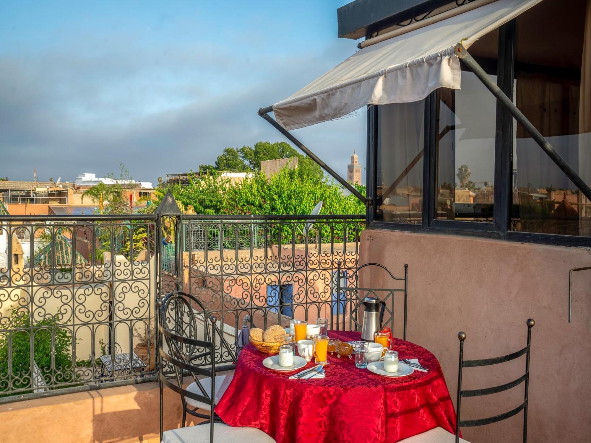 Riad Dar Ennakhla Marrakesh Exterior photo